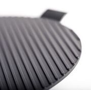 Cobb Griddle mit Rillen